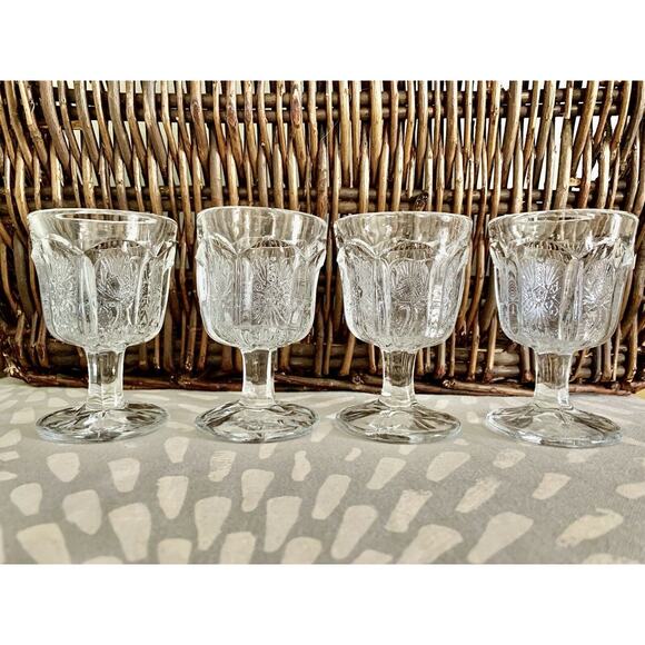 Antique Higbee cordial glasses stemmed EAPG thistle pattern set of 4 - Picture 3 of 12